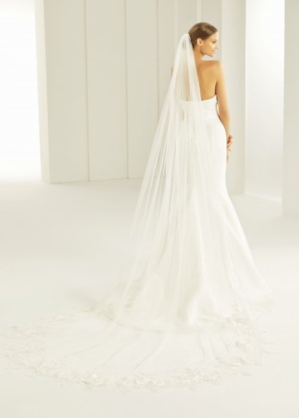 Bianco Evento bridal veil S307 (1)